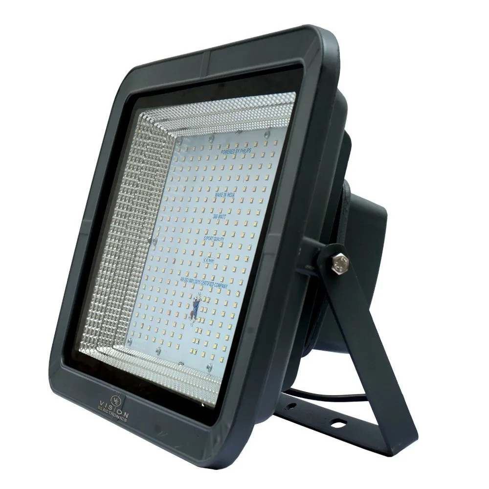 ALSO AVAILABLE (GM MODEL)&nbsp;  FLOOD LIGHT’S